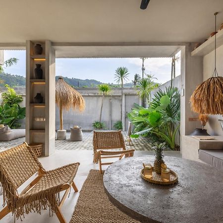 Villa The Konkret Lombok Kuta  Esterno foto