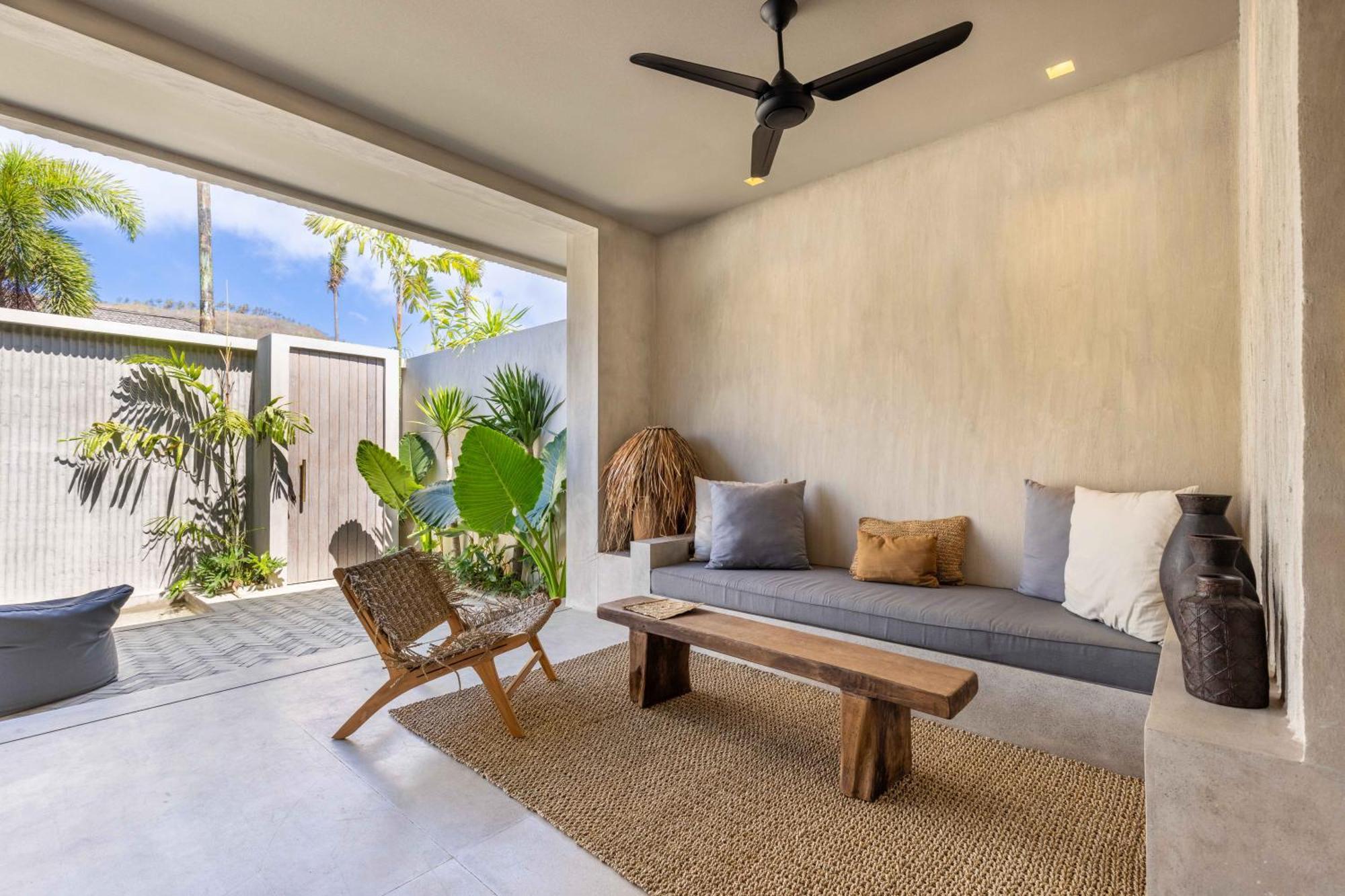Villa The Konkret Lombok Kuta  Esterno foto