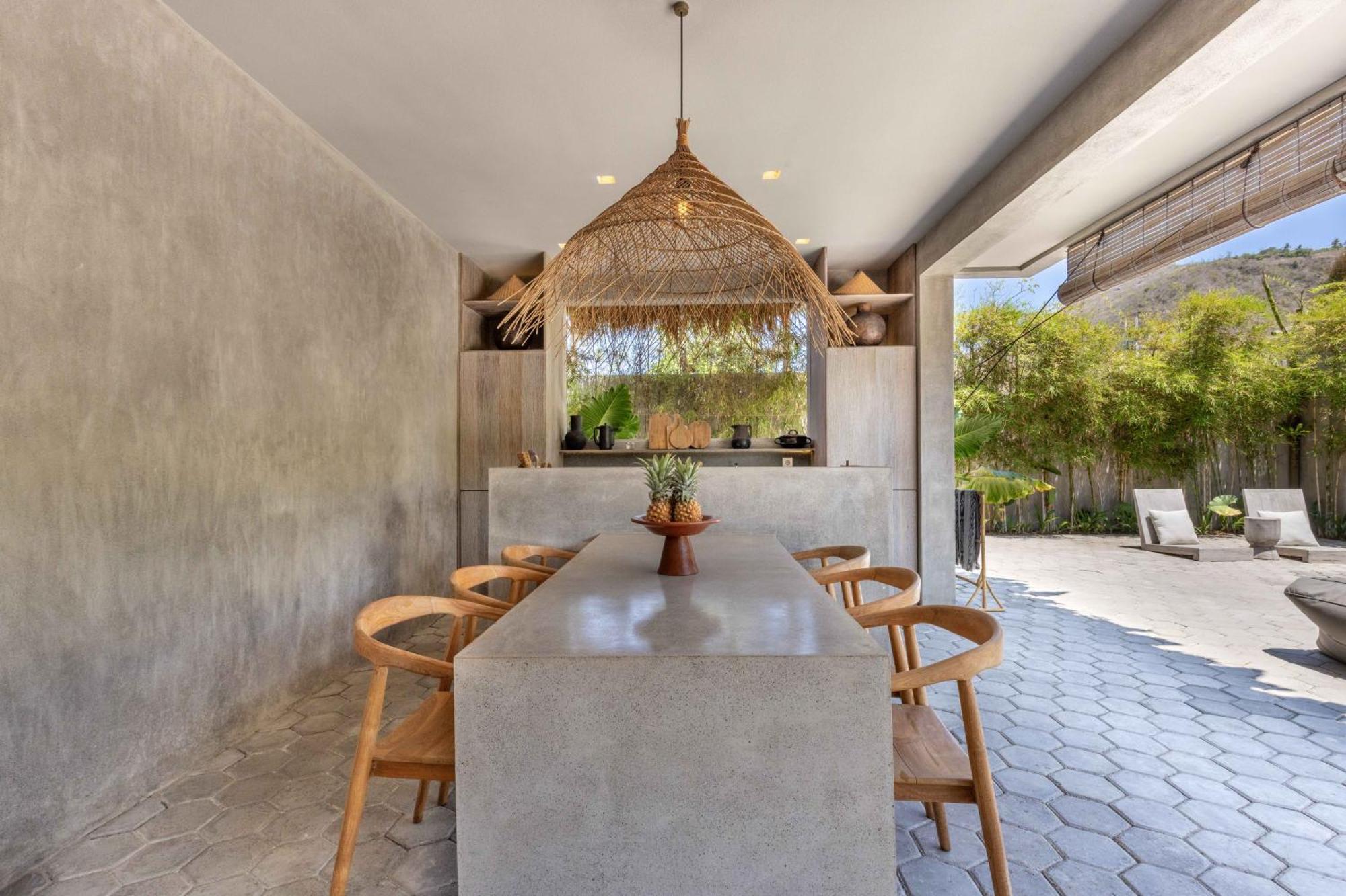 Villa The Konkret Lombok Kuta  Esterno foto