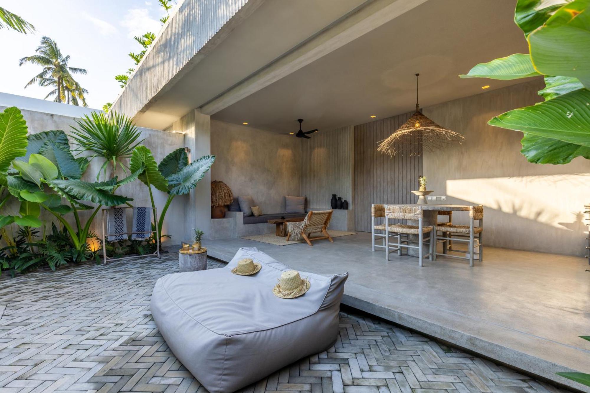Villa The Konkret Lombok Kuta  Esterno foto